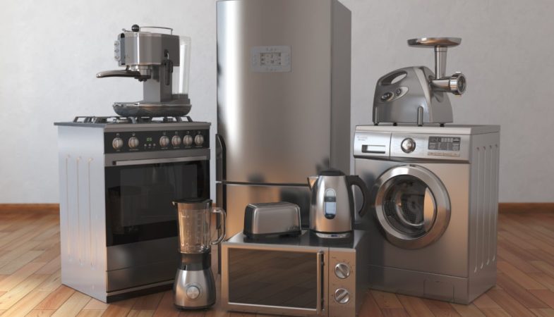 imgi_325_home-appliances-household-kitchen-technics-in-the-PG8ENHN-1080x675
